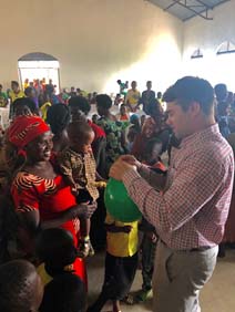 Weaving Hope meeting people